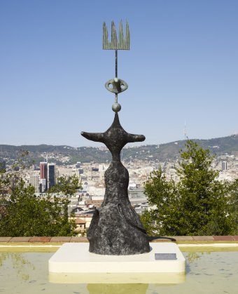 Estudi per a un monument ofert a la ciutat de Barcelona (Lluna, sol i una estrella)